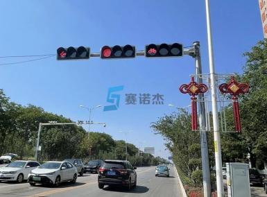 電視臺(tái)專(zhuān)題節(jié)目為“濮陽(yáng)市公安局民生實(shí)事----市級(jí)智慧交通系統(tǒng)”暢行效果點(diǎn)贊